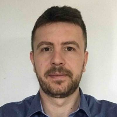 Dr Relja SURUČIĆ<br />